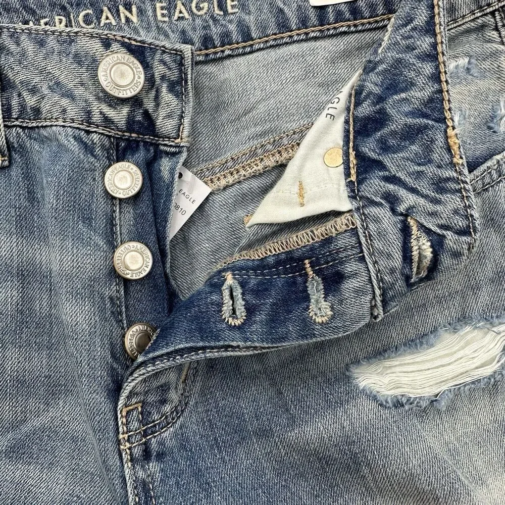 American Eagle Tomgirl Jeans Size 4‎ Women Classic Vintage Destroy Button Fly